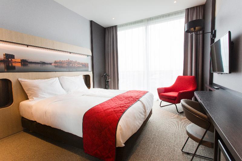 Standard Room, Corendon Amsterdam Newwest, A Tribute Portfolio