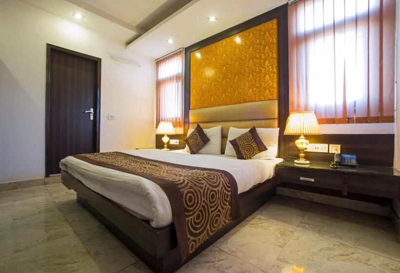 اتاق لوکس, Shri Vinayak At New Delhi Railway Station By Rcg Hotels