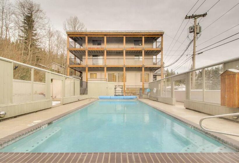 Апартаменты 3 Спальни, Skiway Lodge At Thunderhead