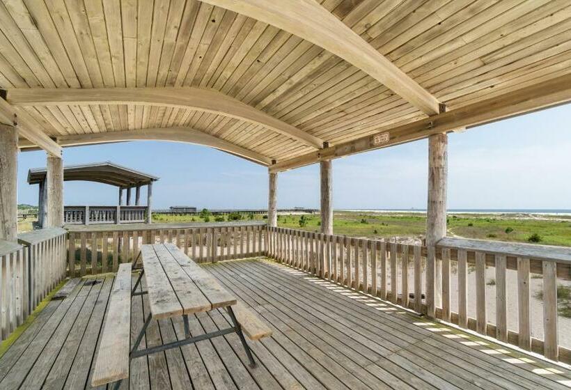 Апартаменты 2 Спальни, Beach Cottage South