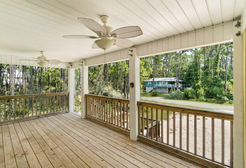 Апартаменты 2 Спальни, Beach Cottage South