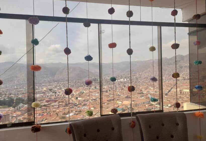 Номер Стандарт, Sacsayhuaman House