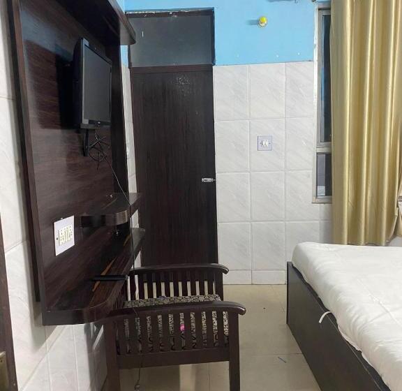 اتاق استاندارد, Krishna Palace By Wb Inn