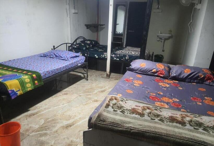 家庭间, Amruta Homestays