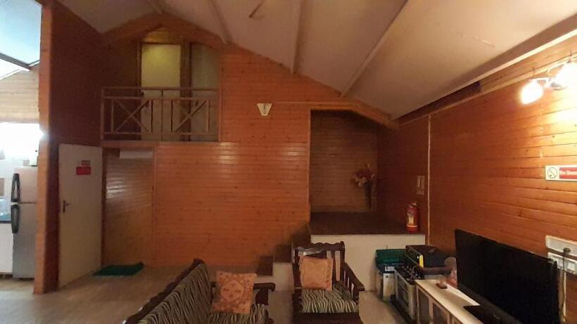 标准间, The Wood Beach House