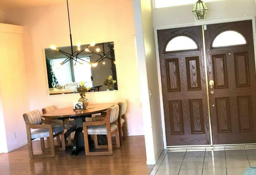 스탠다드 룸, Private Festive Room With Desk In The Country