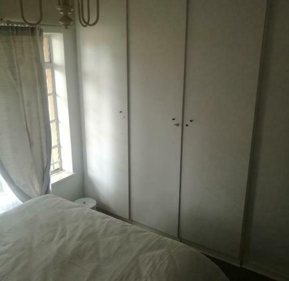 Номер Deluxe, Home Away From Home