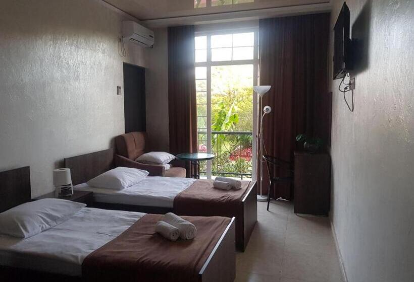 اتاق استاندارد با بالکن, Villa Golden Fleece