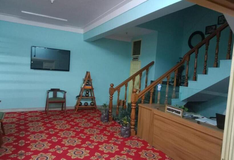 اتاق اکونومی, Swaropann Wellness Eco Stay