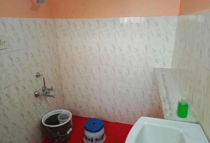 اتاق اکونومی, Swaropann Wellness Eco Stay