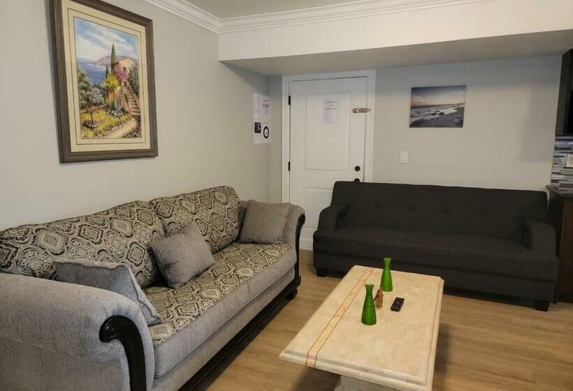 Family Suite, Oscar Inn & 2bd Family Suite Or Private Room