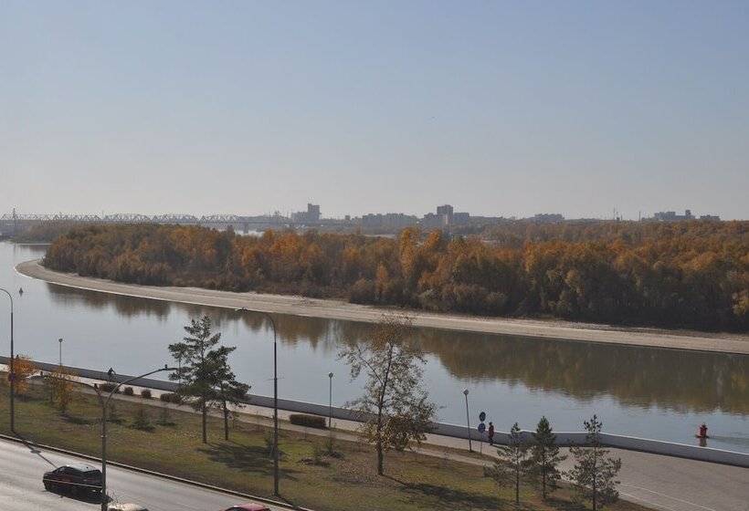 Номер Стандарт, Amaks  Omsk