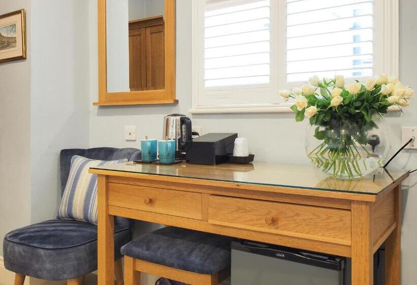 Классический Номер, Chestnuts House Boutique B&b