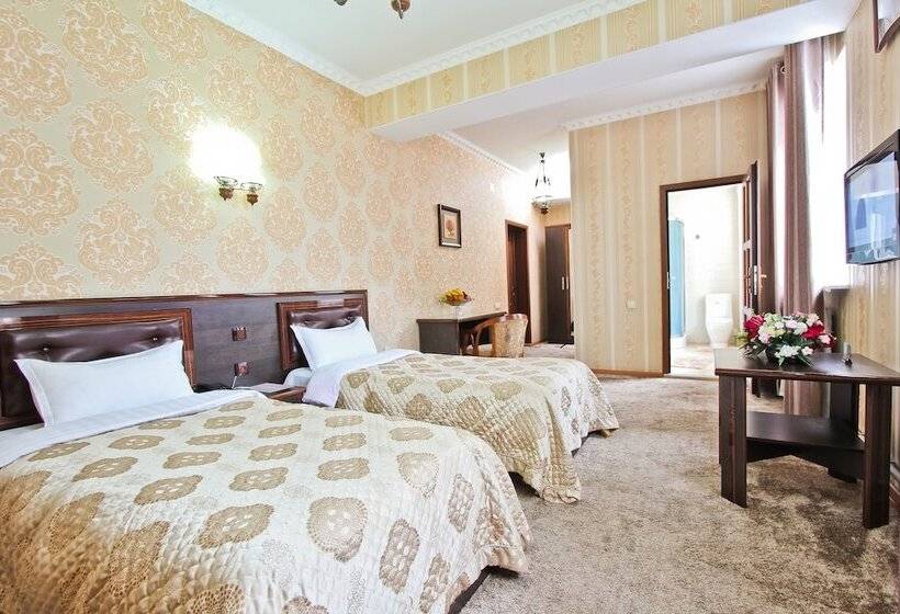 اتاق لوکس, Grand