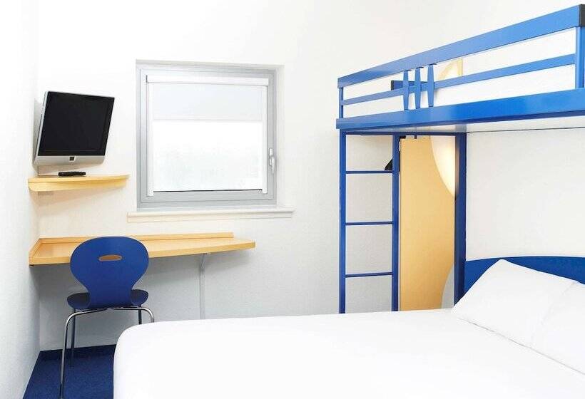 스탠다드 트리플 룸, Ibis Budget Newport
