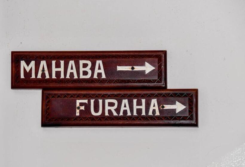اتاق استاندارد سه تخته با بالکن, Minara Miwili   Forodhani Park