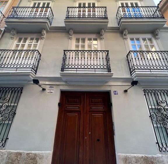آپارتمان سوپریور 1 خوابه, Old Town Flats Casa Del Bisbe