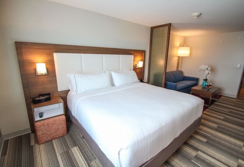 套房, Holiday Inn Express & Suites Miami Airport East, An Ihg