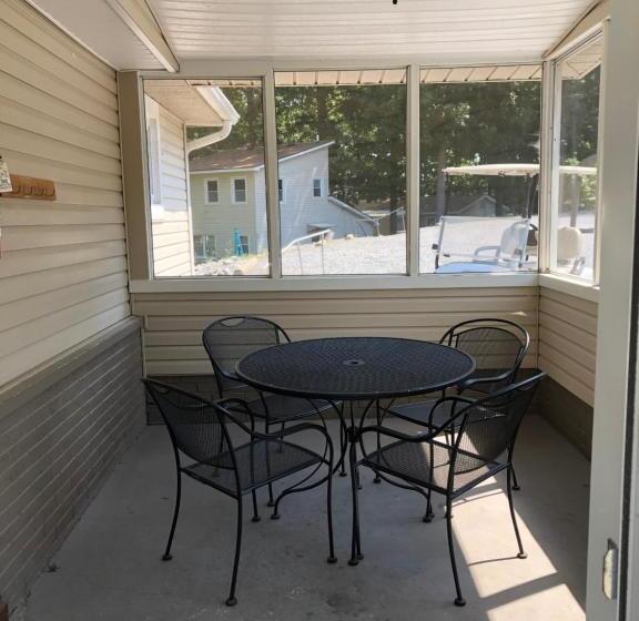 패밀리 룸, Kentucky Lake Hickory Hill Resort