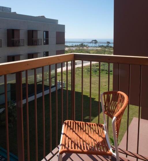 サイドシービュースーペリアールーム, Sines Sea View Business & Leisure