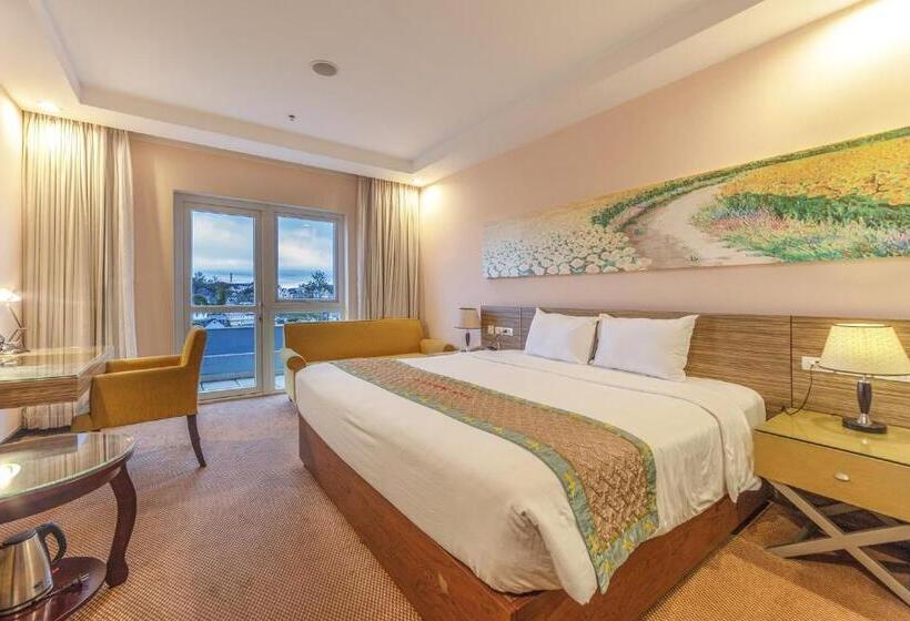 Номер Deluxe, Vietsovpetro Hotel Dalat