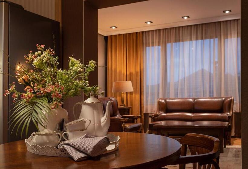 침실 3개 주택, Luxury Private House In City Center