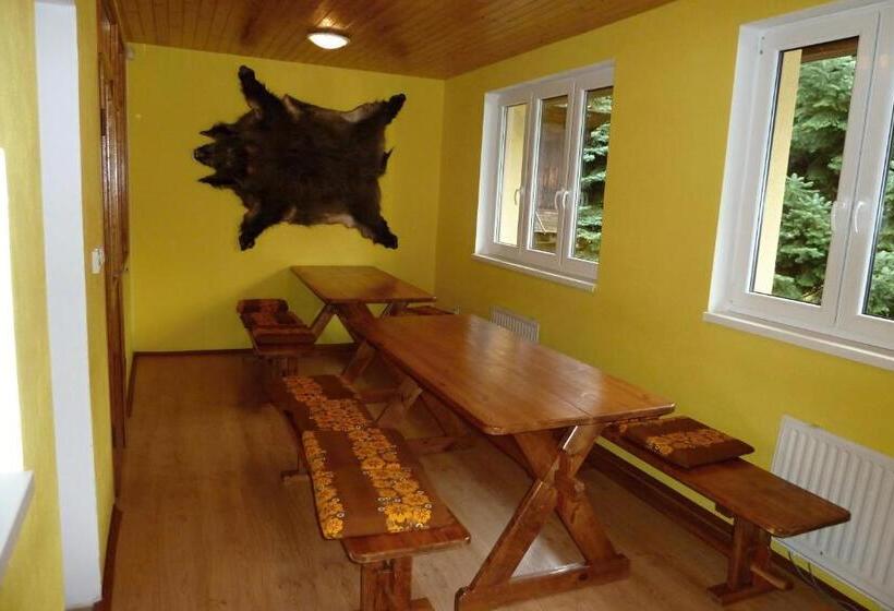 Семейный Номер Совместный Санузел, Pod Sněžníkem