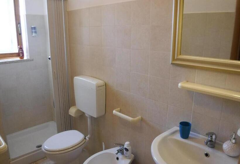 اتاق استاندارد, B&b Il Cedro