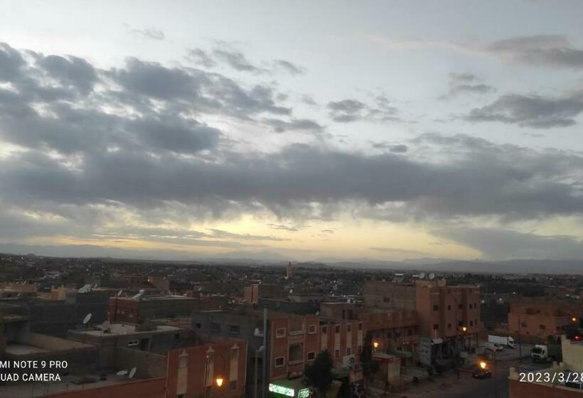 اتاق اکونومی, Afgo Hostel
