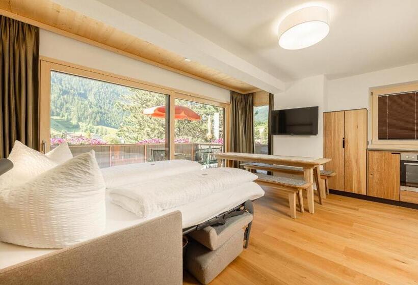 Номер Стандарт с Балконом, Pension Gulla   Ferienhaus Appartements B&b