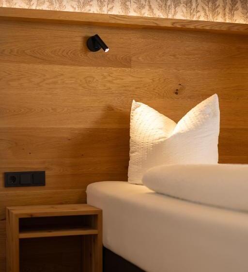 Family Suite, Pension Gulla   Ferienhaus Appartements B&b