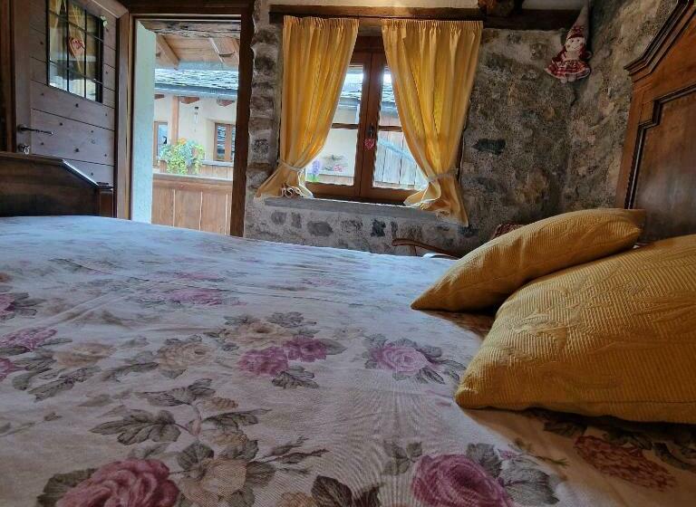Семейный Номер, B&b Santa Brigida