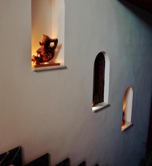 阁楼房, Villa Castelul Maria