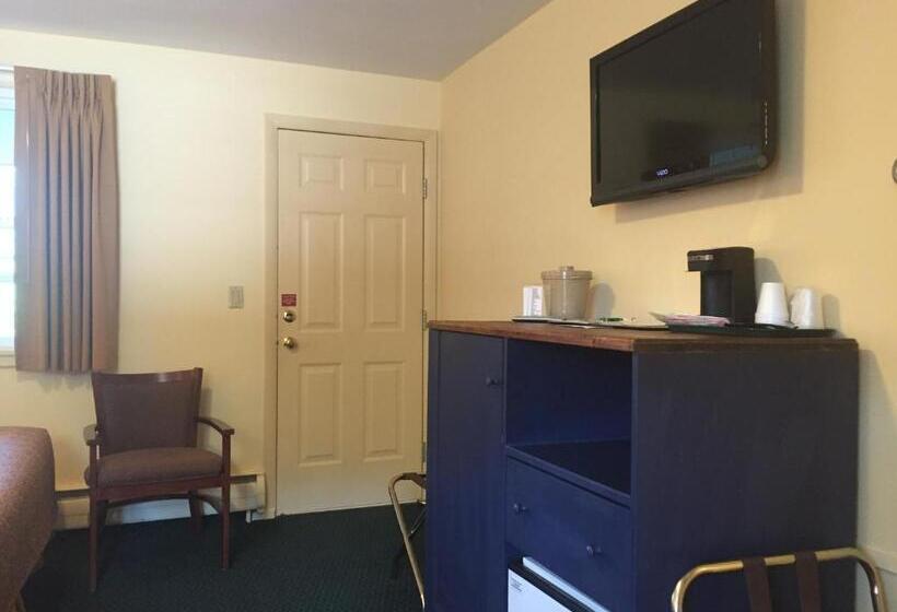 Стандартный Номер Кровать Кинг, Briarcliff Motel
