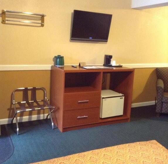 Номер Стандарт, Briarcliff Motel