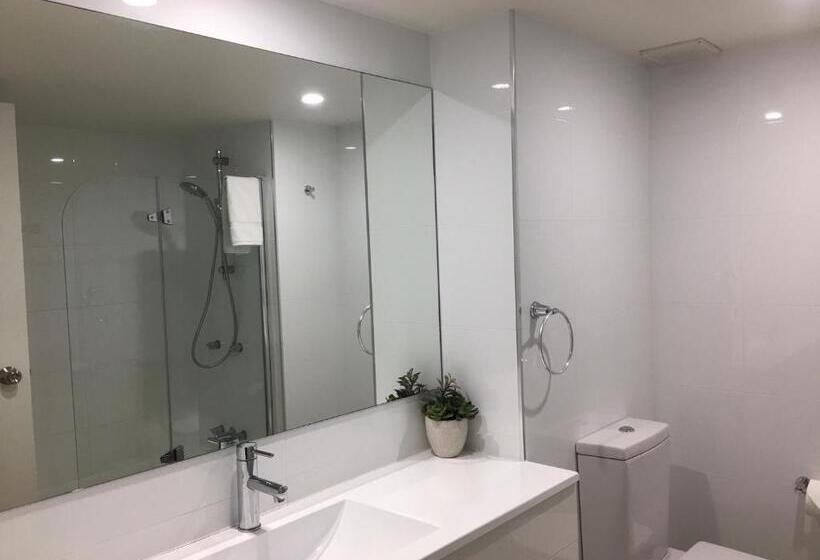 דירת 2 חדרים נוף לים, Breakers North Absolute Beachfront Apartments