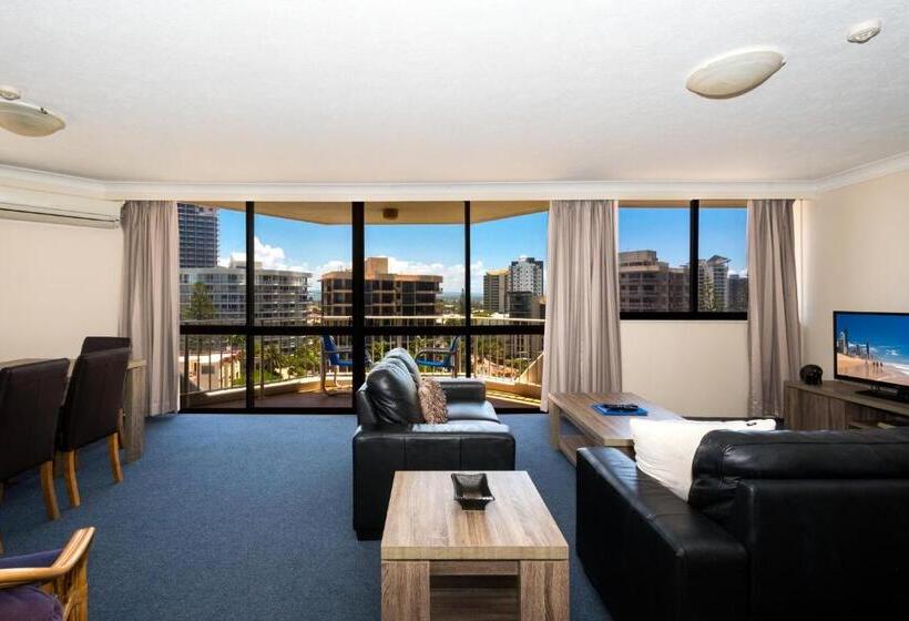 2 Bedrooms Apartment City View, Breakers North Absolute Beachfront Apartments