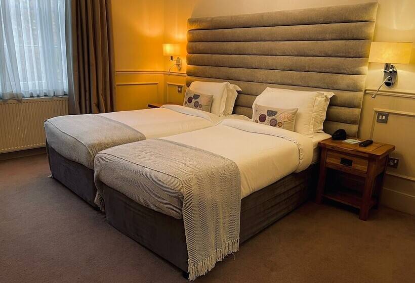 Номер Deluxe, The Talbot Inn