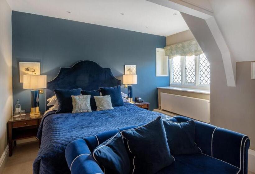 Номер Superior, Rushton Hall Hotel And Spa