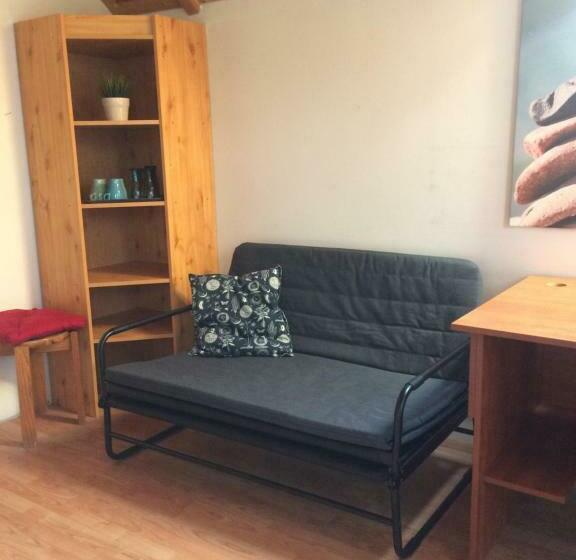 Четырехместный Номер Стандарт Вид на Сад, Cosy Rooms On The Lake Near Budapest And The Airport