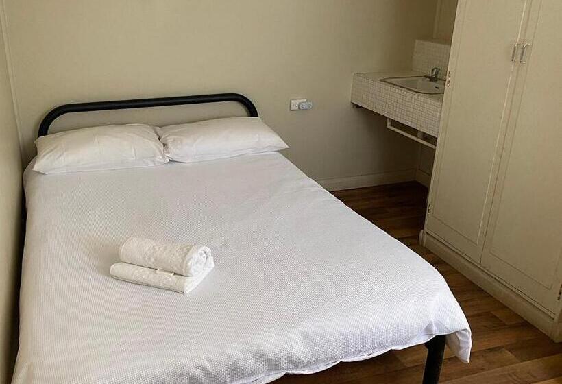 Номер Economy, Corroboree Park Tavern