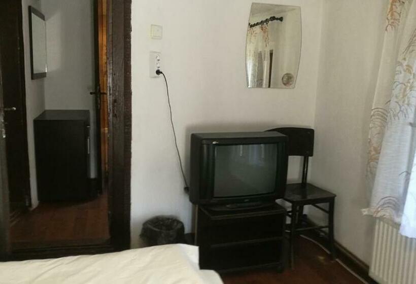 Номер Стандарт Совместная Ванная, Vitanova Guest House
