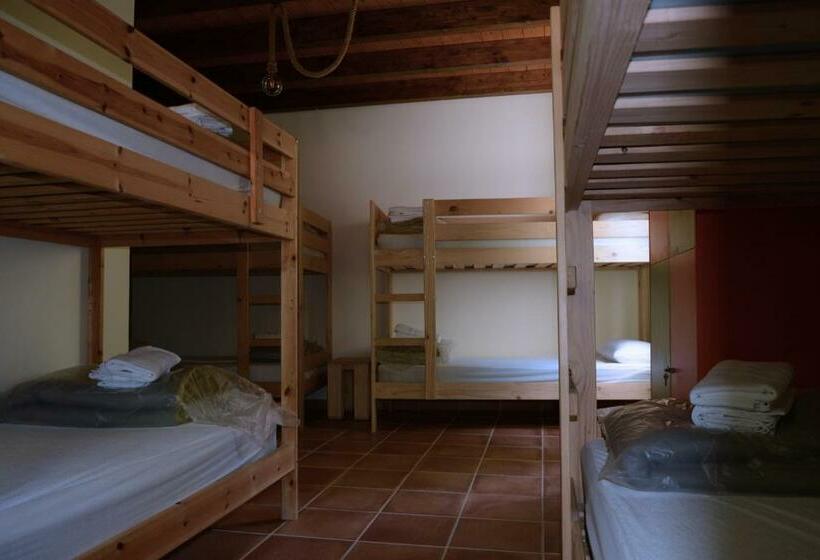 Семейный Номер, Albergue Usandi Auto Check In