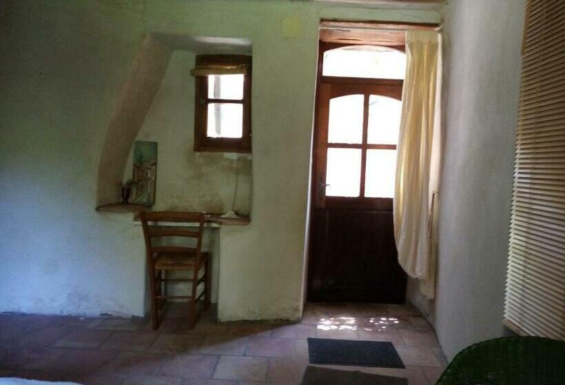 Люкс, Mas Des Nabières