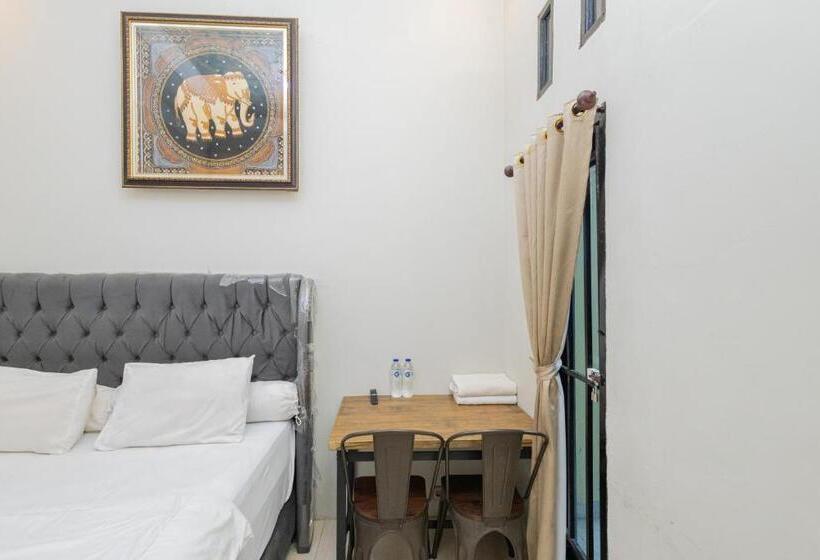 Номер Стандарт, Boss Residence Serang Mitra Reddoorz
