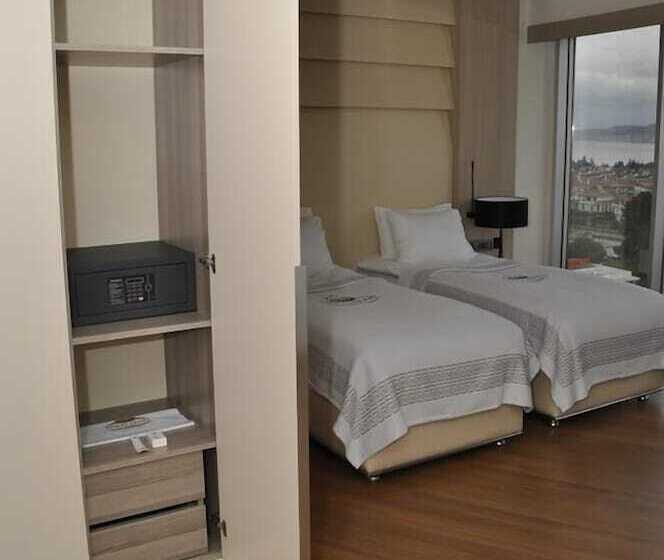 اتاق لوکس با چشم‌انداز دریا, Aurum Trabzon Hotel