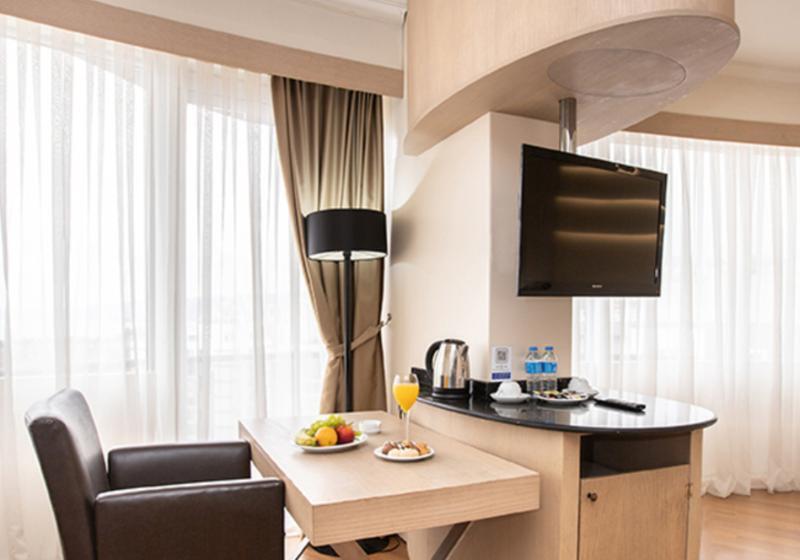 اتاق لوکس با چشم‌انداز دریا, Aurum Trabzon Hotel