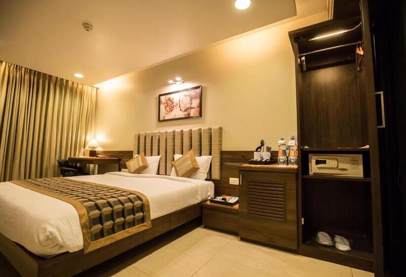 Habitació Business, Bizz The