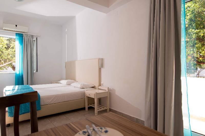 스탠다드 스튜디오, Ibiscus Hotel Malia