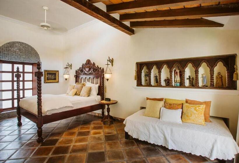 Juniorsvit, Hacienda San Angel
